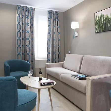 Daumesnil-vincennes Hotel