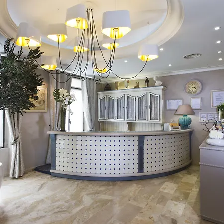 Daumesnil-vincennes Hotel