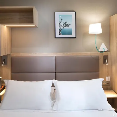 Hotel Daumesnil-vincennes 3*