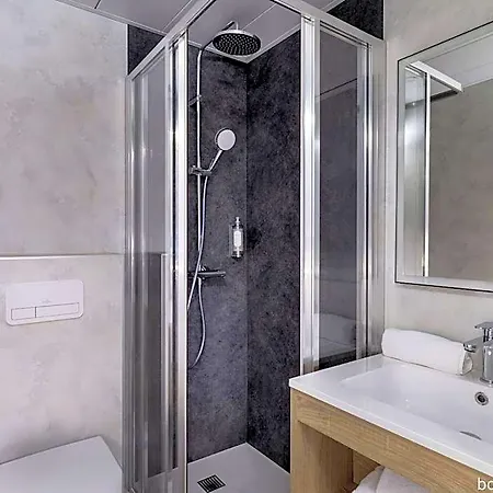 Daumesnil-vincennes 3* Βενσέν