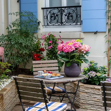 Hotel Daumesnil-vincennes 3*