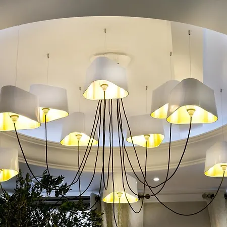 Hotel Daumesnil-vincennes Vincennes