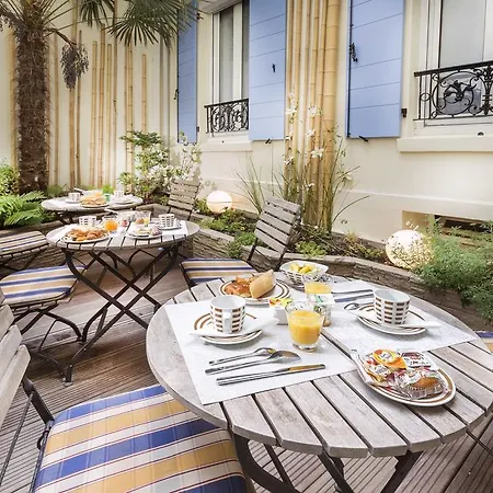 Hotel Daumesnil-vincennes 3*