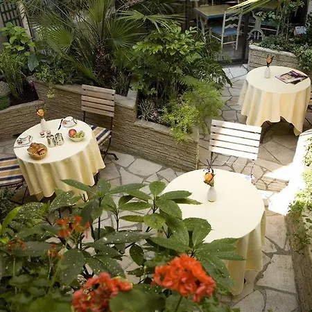 Daumesnil-vincennes Hotel Vincennes