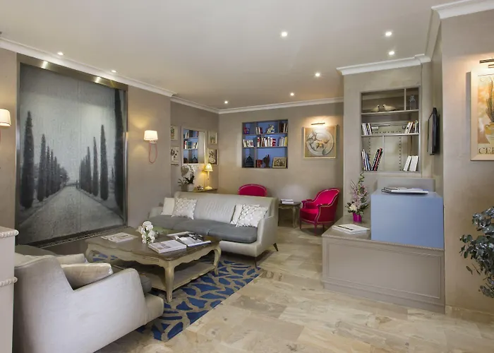Hotel Daumesnil-vincennes Vincennes